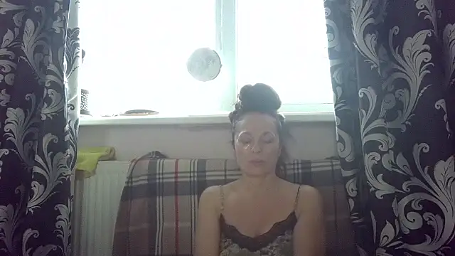 LindaStarS online show from February 24, 5:39 am