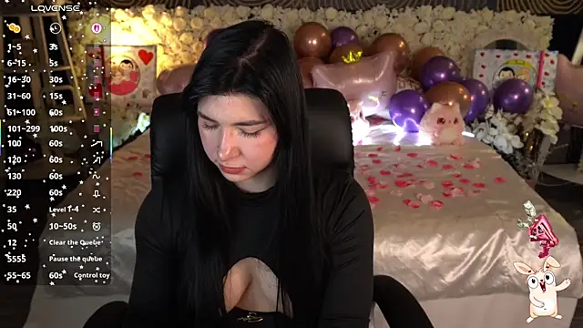 EmilyCandyy online show from February 24, 7:29 am