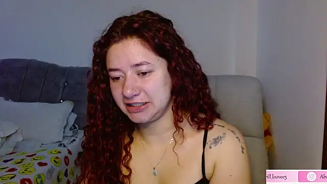 abril love2 online show from April 9, 3:28 pm