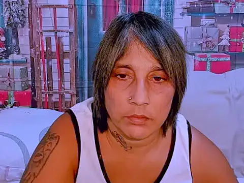 indianroxy online show from November 25, 4:31 pm