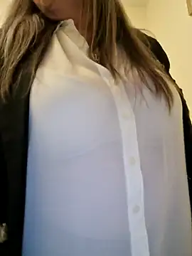 Sexhibitionistxh online show from October 22, 5:29 pm