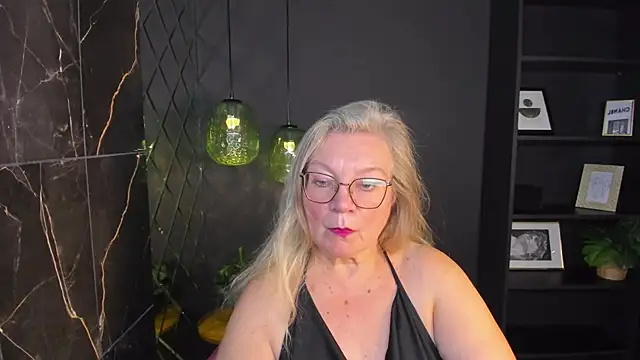 NataliMellow online show from October 17, 1:14 pm