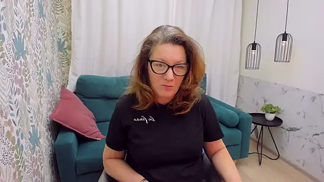 LeaPure online show from January 10, 5:12 am