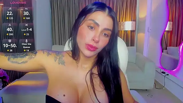 Sarah Stone  online show from May 16, 9:03 pm