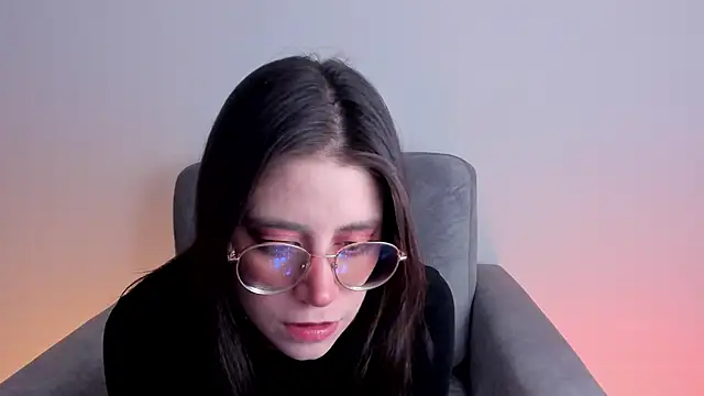 HazelKush online show from November 20, 10:11 pm