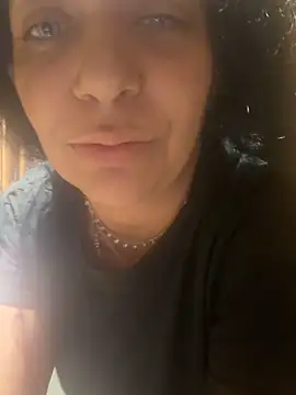 PichyPrettyPussy online show from March 2, 7:31 pm