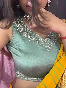 DesiZoya online show from September 28, 10:59 pm