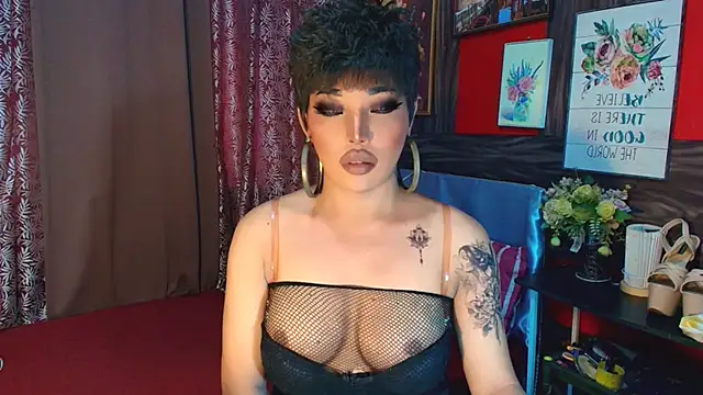 yummylollipop online show from October 17, 8:28 am