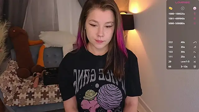 Mira Falls online show from September 9, 4:23 am