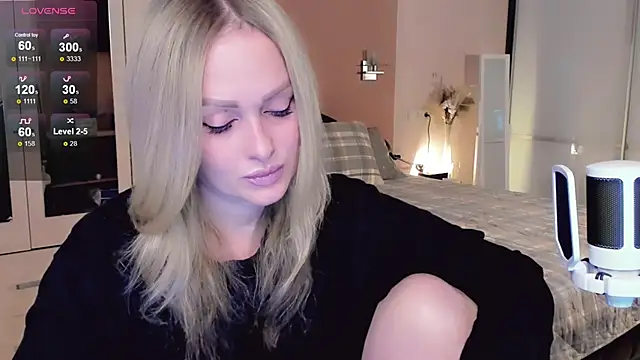 Libby Nora online show from November 11, 10:23 am