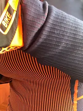 emma tour online show from November 28, 3:59 pm