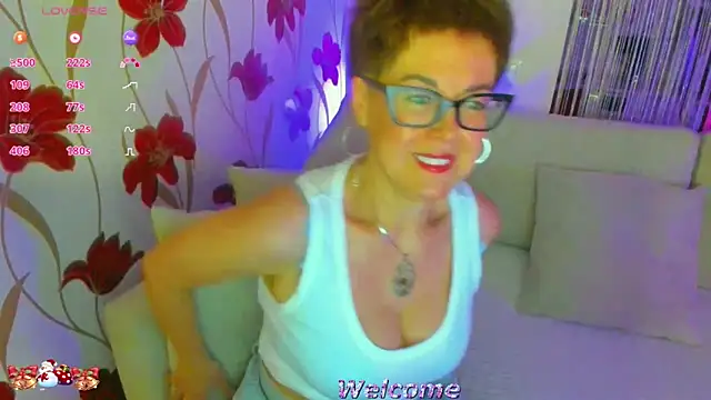 JennAlison online show from November 27, 11:57 am