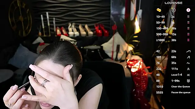 MistressDarsy online show from June 1, 6:37 am