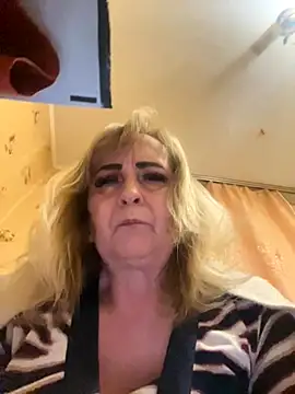 Irina2909xh online show from October 16, 11:40 pm