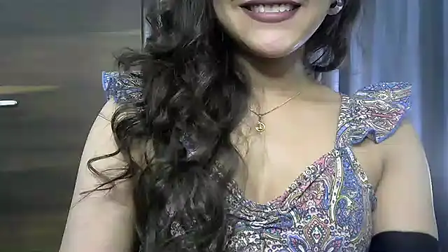 Snapshot of selen_5 chatting on September 23, 6:50 pm selen 5 online show from September 23, 6:50 pm