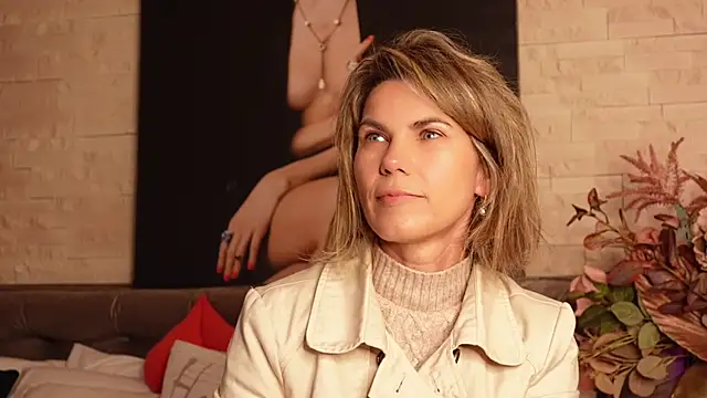 FeliciaKrige online show from March 27, 7:58 pm