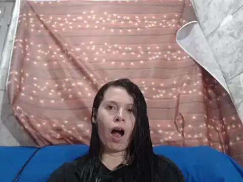 Venusluxodomme online show from October 5, 2:55 pm