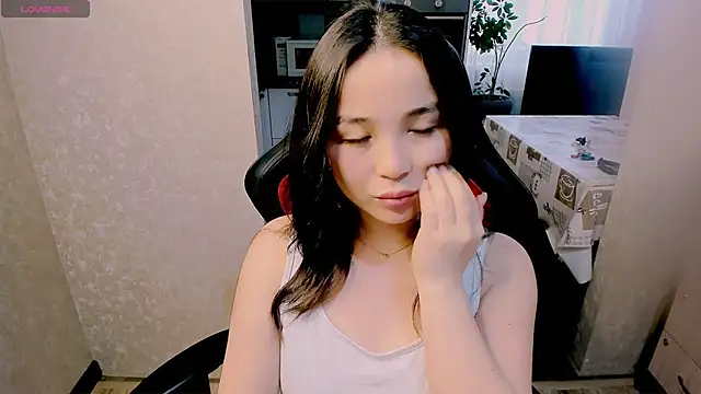 AyaMoon online show from November 7, 7:14 am