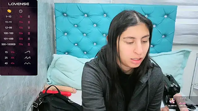 MAARYMOON online show from September 24, 1:32 pm