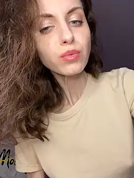 MissAnuta online show from July 18, 12:03 am