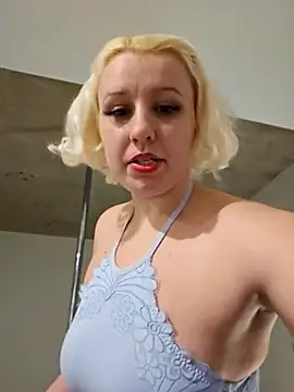 DamelynDaisy online show from November 11, 3:02 am