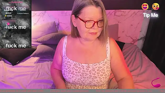 Shannonshine online show from November 22, 5:32 am