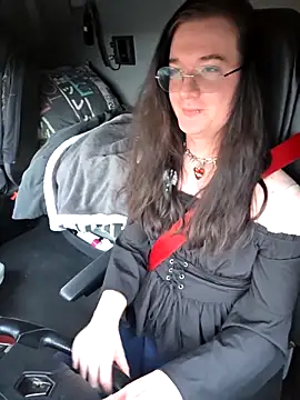 prxtty alexa online show from February 4, 7:44 am