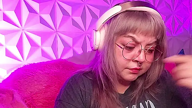 Satyn doll online show from November 8, 12:48 am