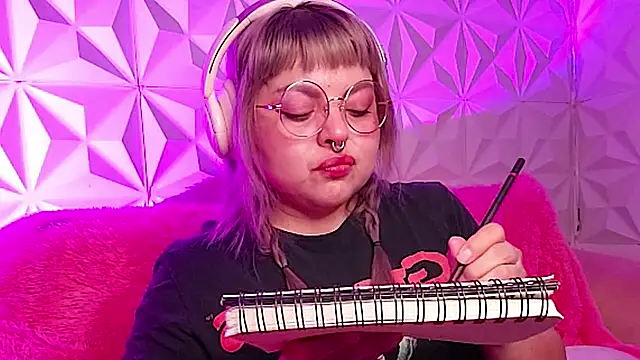 Satyn doll online show from November 9, 2:18 am