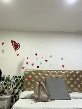 Fancyxlove online show from July 3, 12:33 pm