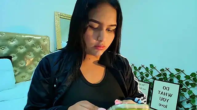 Fancyxlove online show from October 23, 12:55 pm