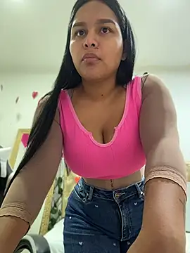 Fancyxlove online show from June 17, 12:39 pm