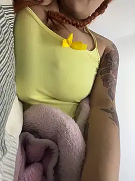 miapichxs online show from November 16, 6:26 am