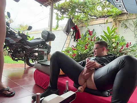 simon and david online show from November 27, 8:45 pm