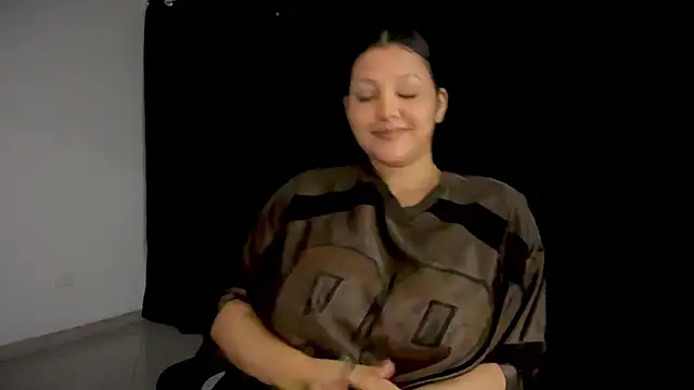 MarcellaGriffin online show from November 18, 11:15 pm