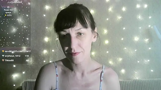 MarieODahliaS online show from November 22, 9:45 am