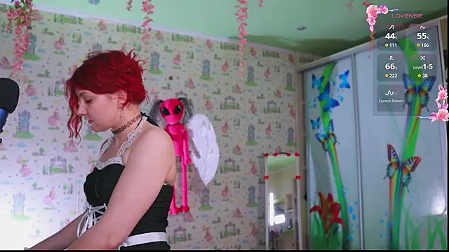 SmokyRose online show from March 21, 11:26 am