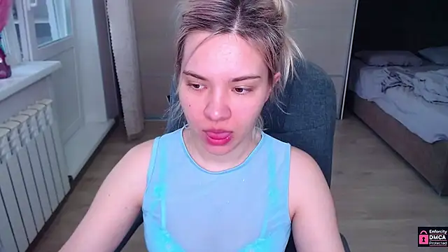 Lana  Nova online show from May 6, 5:55 am