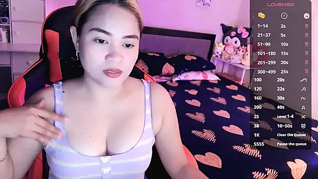 yenyen  online show from July 9, 1:19 am