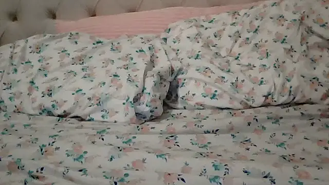 beautylovess online show from February 19, 1:05 am