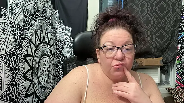 Miss Phat Booty online show from May 24, 4:44 am