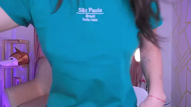 molly marmalade  online show from November 11, 3:20 pm