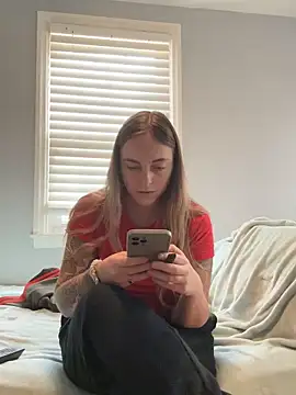 jaseyrae online show from October 26, 3:40 pm