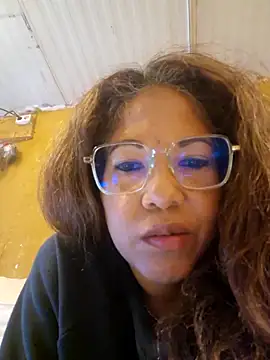 mila38 online show from April 9, 7:36 am