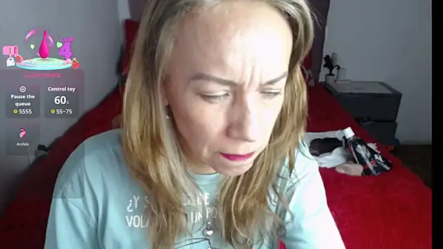 cristin doll  online show from November 19, 9:26 pm