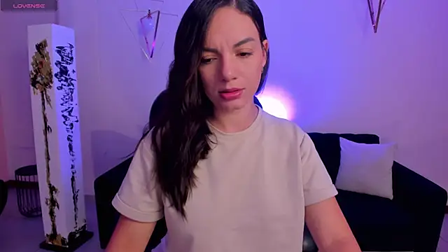 MorganHicks online show from April 5, 11:53 am