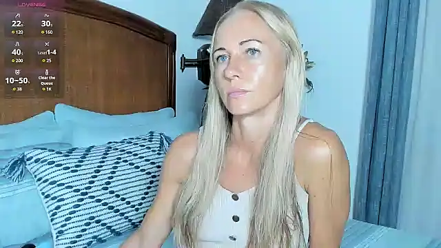 Christine 35 online show from June 6, 12:11 pm