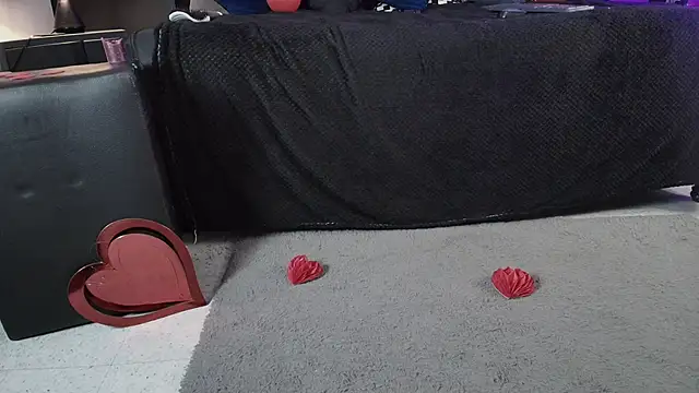  Jade 16 online show from February 14, 12:07 pm