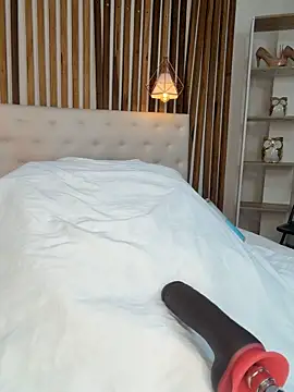 valerie lya online show from March 5, 12:56 pm