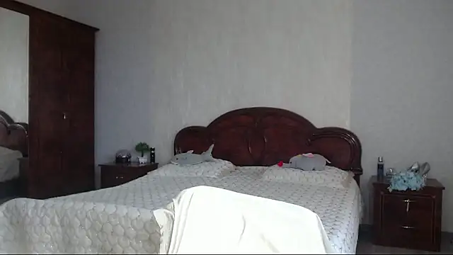 Batari online show from April 11, 7:45 am